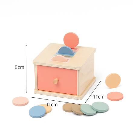 Игрушка “Сортировочная коробка с круглыми жетонами” (Монтессори-ящик с прорезями)