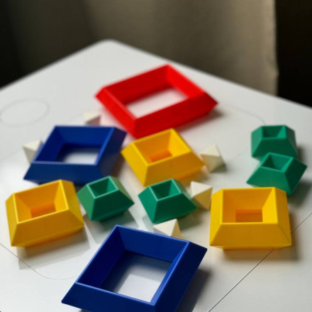 Пирамидка "Эрудит" конструктор 15 деталей