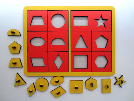 Рамки-вкладыши М.Монтессори "Трафареты"