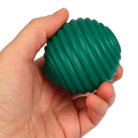 Подарочный набор развивающих тактильных мячиков «Волшебный чемоданчик», 4 шт., новогодняя подарочная упаковка, Крошка Я