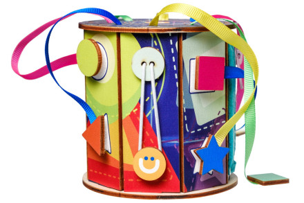 Игра по системе Монтессори Бизиборд "Фигуры"